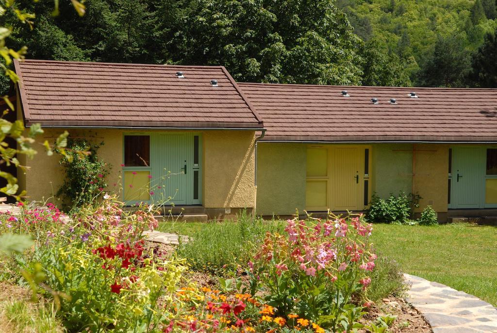 Vvf Les Cevennes Ξενοδοχείο Bédouès Εξωτερικό φωτογραφία